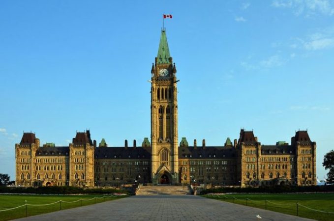 KORONAVIRUSI/ Kanada, pezullohet parlamenti si masë kundër epidemisë