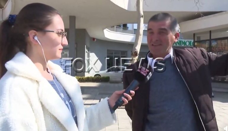 “SKRAPARLINJTË NUK I KAP”/ Qytetari s’i trembet koronavirusit: Nuk më gjen gjë mua se jam nga Skrapari, aty veç derrat jetojnë (VIDEO)