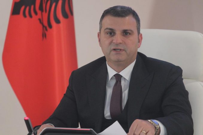 KORONAVIRUSI/ Ulet norma bazë e interesit, Guvernatori i Bankës së Shqipërisë jep detajet