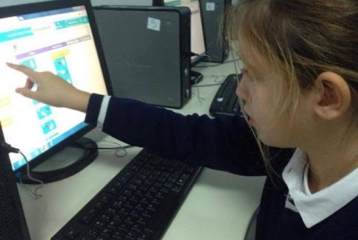 NDJEK SHEMBULLIN E SHQIPËRISË/ Kosova mësim online nga shtëpia