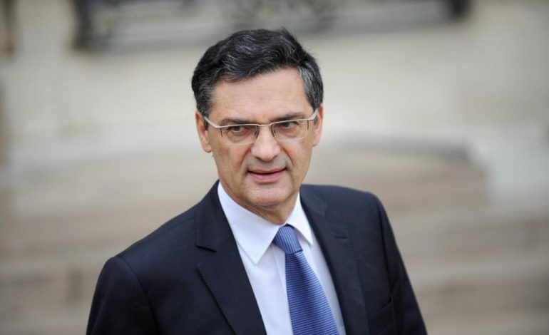 KORONAVIRUSI/ Vdes ish-ministri francez nga COVID-19, mesazhi që i drejtoi njerëzve 3 ditë para se të ndërronte jetë