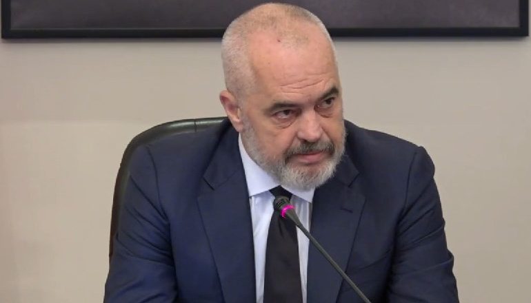 2 TË PREKUR NGA KORONAVIRUSI/ Rama apel rinisë: Shmangni clubet e natës, mos shkoni në spitale