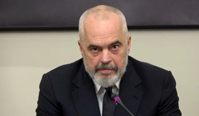 “MOS U MËRZISNI”/ Rama publikon VIDEON: Lufta na gjeti nuk e zgjodhëm, po ne do ta fitojmë dhe mos kini asnjë dyshim