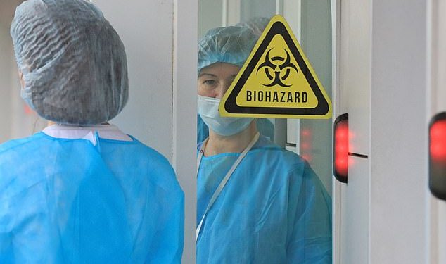 STUDIMI/ Dy llojet e koronavirusit po përhapen në gjithë botën, 70% e të infektuarve janë prekur nga ai agresivi e ngjitësi
