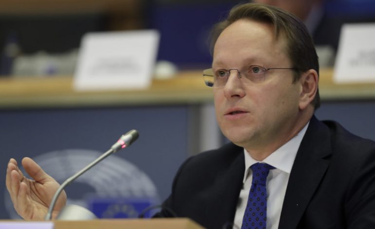 RAPORTI I KE PËR SHQIPËRINË/ Reagon Oliver Varhelyi: Shpresojmë një vendim pozitiv. Vendet anëtare…
