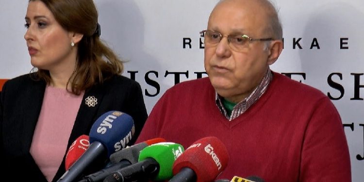 “97% E TË SËMURËVE SHËROHEN PLOTËSISHT”/ Tritan Kalo: Trajtimi i pacientëve sipas standarteve