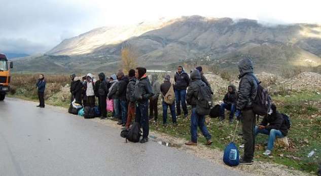 ARRESTOHEN 6 PERSONA NË MALIQ/ Po transportonin ilegalisht 26 shtetas të huaj