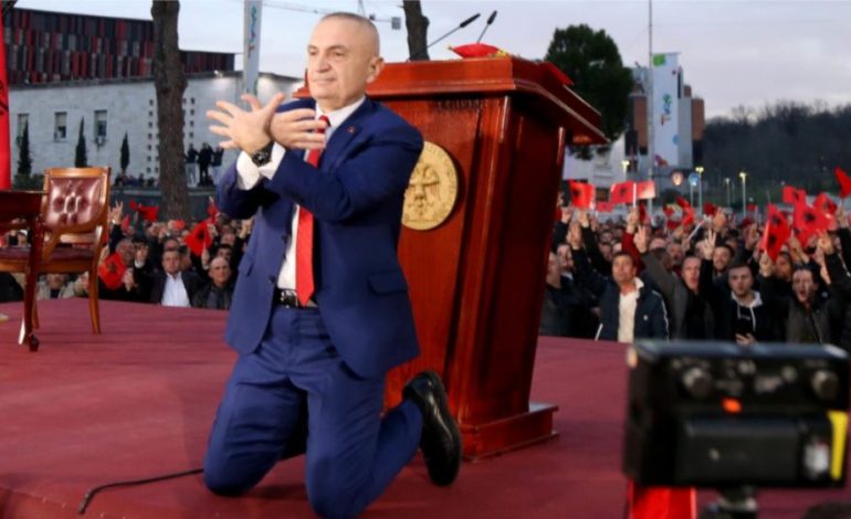 “SHQIPËRIA NË SITUATË DRAMATIKE”/ Ilir Meta tenton të justifikojë letrën por ja pjesa që e “nxjerr” zbuluar (FOTOT)