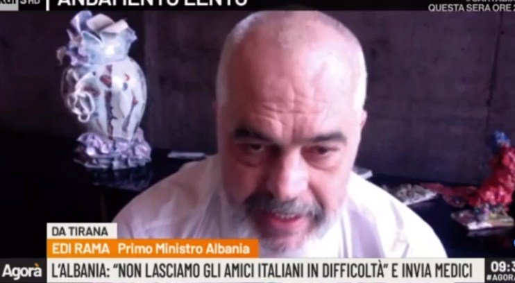 KORONAVIRUSI/ Gazetarja italiane pyet Ramën live: E vërtetë është që shumë nga infermierët erdhën pa lejen e prindërve? Kryeministri: Kur u nisën…