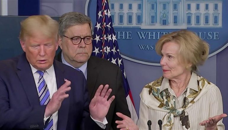 “UH, OH”/ Zyrtarja thotë se ka patur ethe, reagimi i Trump-it është i menjëhershëm! (VIDEO)