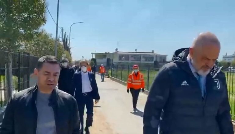 RINDËRTIMI/ Rama flet nga Thumana: Deri për Vitin e Ri do ndërtohen banesat individuale, ato shumëkatëshe…