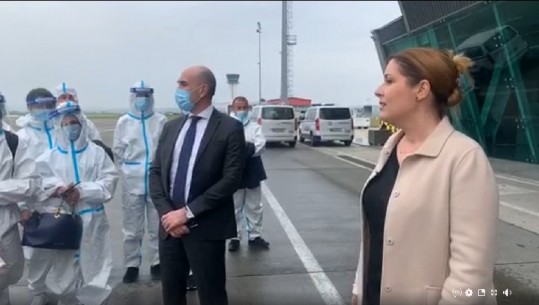 60 INFERMIERË NË NDIHMË TË ITALISË/ Manastirliu: Është momenti për të treguar shpresë dhe solidaritet për popullin mik