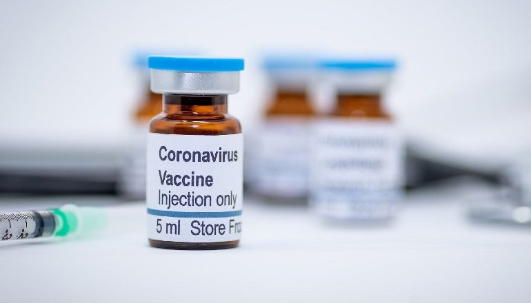 KORONAVIRUSI/ Vaksina zvicerane mund të jetë gati në muajin tetor për përdorim në masë