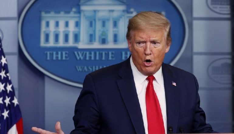 TRUMP FIRMOS URDHRIN/ Pezullon për 60 ditë emigracionin në SHBA: E padrejtë që amerikanët që humbën punën nga COVID-19 të zëvendësohen nga të huajt