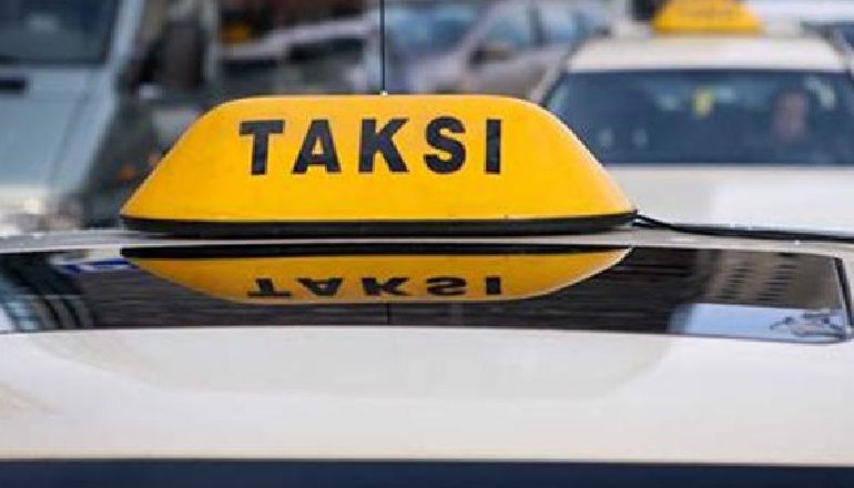 KORONAVIRUSI/ Nga nesër do mund të lëvizni me taksi…brenda qytetit, rregullat që duhet të respektohen