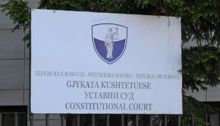 SITUATA NË KOSOVË/ Vetëvendosje çon në Gjykatën Kushtetuese dekretin e presidentit Hashim Thaçi