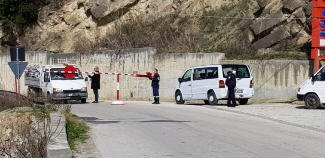 KONFIRMOHET NJË RAST ME COVID-19 NË POLIÇAN/ Kryebashkiaku Zotkaj merr masa drastike: I gjithë qyteti në karantinë,10 000 banorë të rrezikuar