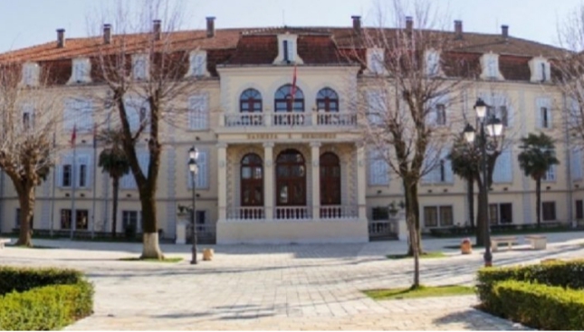 U KTHYE NË VATRËN MË TË RREZIKSHME TË COVID/ Voltana Ademi “mbyll” Shkodrën, ja masat e fundit kufizuese