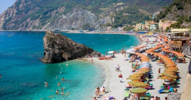 MESAZH SHPRESDHËNËS NGA ITALIA/ Bonaccorsi: Do të shkojmë në det në verë, po studiojmë masat