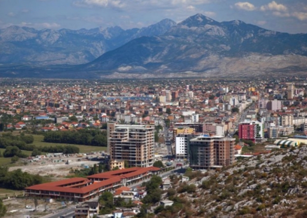 DITA E PARË ME MASAT KUFIZUESE/ Shkodra sheh përmirësim duke patur vetëm një rast të ri sot me COVID-19