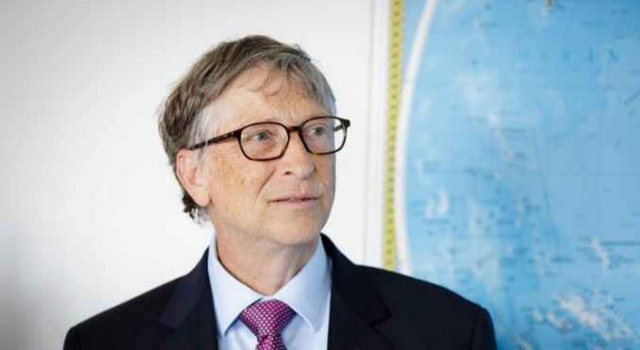 “T’I S’MUND TA KONTROLLOSH BOTËN”/ Pse njerëzit akuzojnë Bill Gates se shpiku koronavirusin