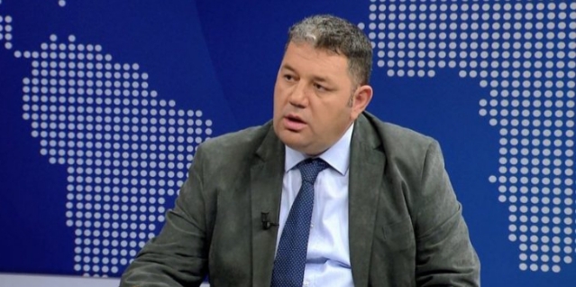 COVID-19/ Epidemiologu bën parashikimin e frikshëm: Kurba është në rritje. Pse s’ka asnjë shenjë të zhduket koronavirusi