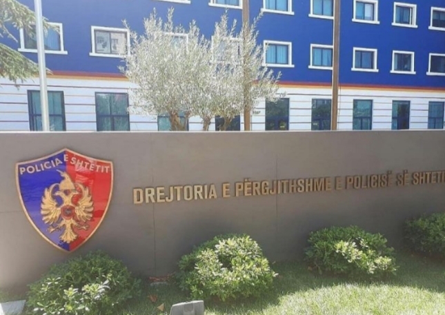 PENSIONISTËT LEJE PËR TË DALË NESËR PARADITE/ Policia i sqaron rregullat: Mos u ulni në grupe, pas orës 11 në shtëpi