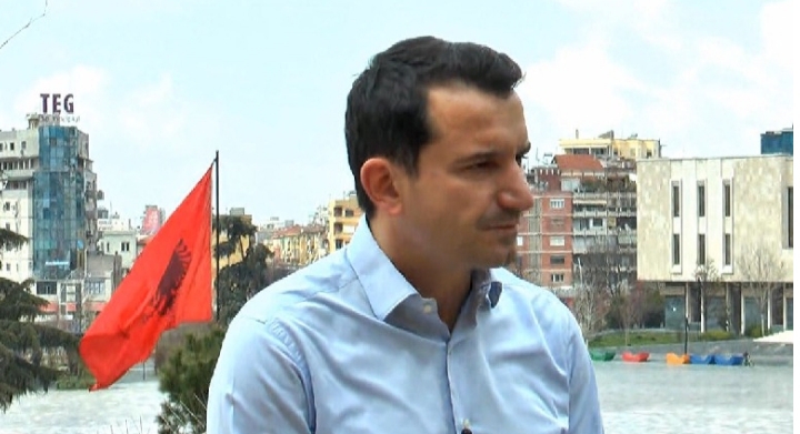 COVID-19/ Veliaj të moshuarve: Do të festojmë bashkë pasi të kalojmë këtë situatë (FOTO)