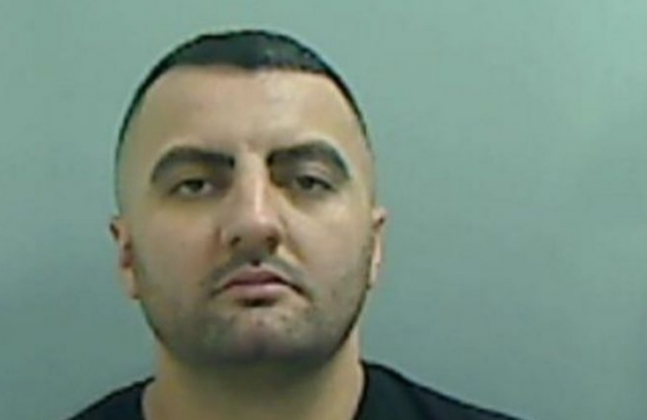 SHQIPTARËT KAPEN ME 300 MIJË PAUND DROGË NË BRITANI/ Dëshmia në gjykatë: Nuk e dija që ishin bimë narkotike… (EMRAT)