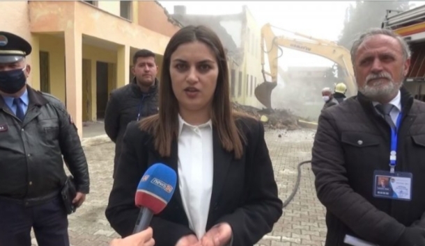 U DËMTUAN NGA TËRMETI I 26 NËNTORIT/ Dedej: Nis prishja e 3 shkollave dhe mbi 100 banesave në Rrogozhinë