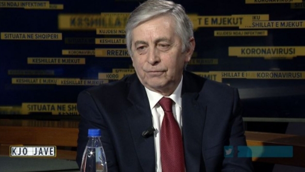 “NUK BËJMË DOT TESTE MASIVE…”/ Mjeku Mihal Tase: E mjaftueshme të bëhet mirë anketa epidemiologjike me kontaktet e pacientit të infektuar