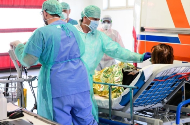 COVID-19/ Shkon në 150 numri i mjekëve që kanë humbur jetën në Itali