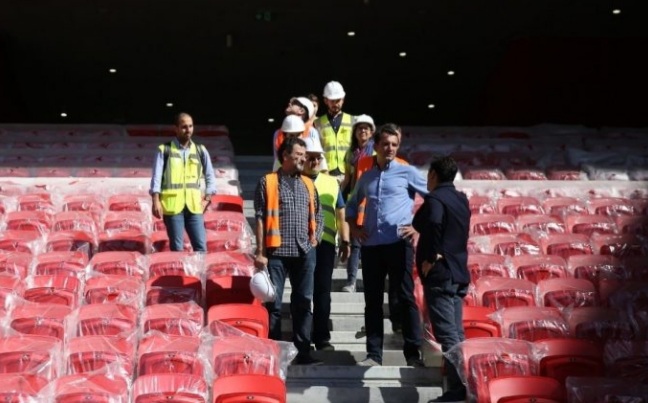 “ARENA KOMBËTARE” FITON ÇMIMIN E ARKITEKTURËS…/ Veliaj: Edhe Teatri i ri do jetë një sukses
