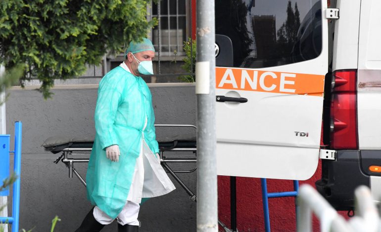 KORONAVIRUSI/ Konfirmohet me COVID-19 oficeri i policisë në Korçë, u infektua nga kolegu