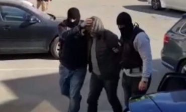 NË KOHË KORONAVIRUSI/ Operacioni "Kallarati". Arrestohet 31 vjeçari në Vlorë, kapet në flagrancë me14 kile drogë