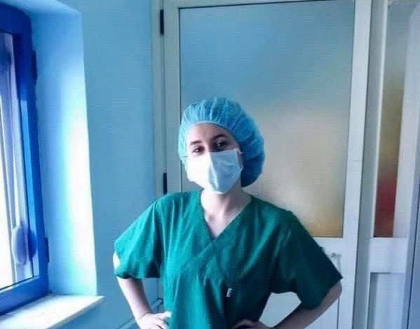 HISTORIA E DITËS/ Andriada Meta, mjekja shqiptare në vijën e parë në Breshia me të sëmurët rëndë nga COVID-19