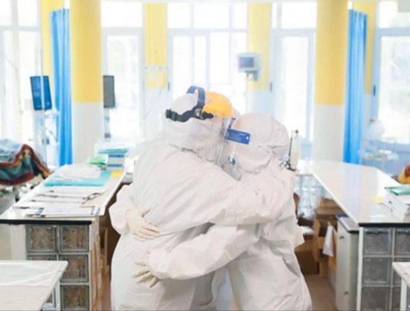 LAJM I MIRË/ 23 pacientë fitojnë betejën me koronavirusin