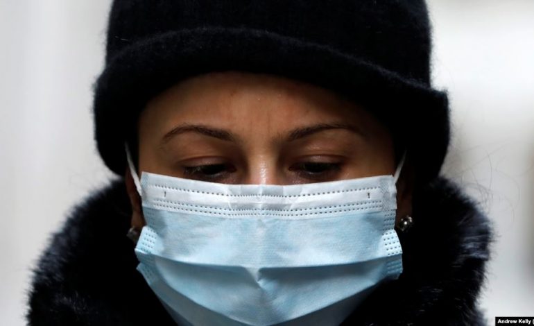 KORONAVIRUSI NË SHBA/ Amerikanët këshillohen të vendosin maskat mbrojtëse