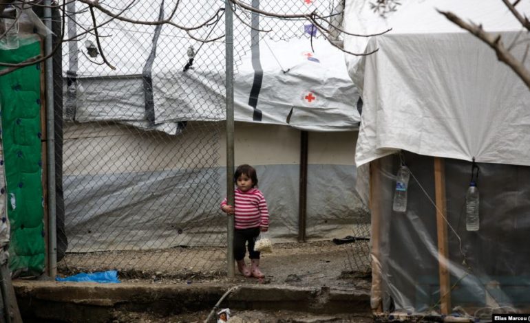 KORONAVIRUSI NË GREQI/ Një tjetër kamp refugjatësh futet në karantinë