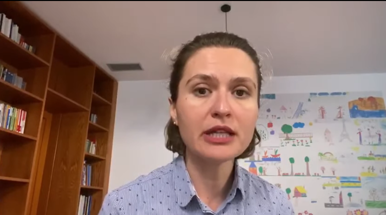 ÇËSHTJA E TESTIT TË MATURËS/ Shahini sqaron: Jo pyetje për tema që nuk janë zhvilluar në shkollë (VIDEO)