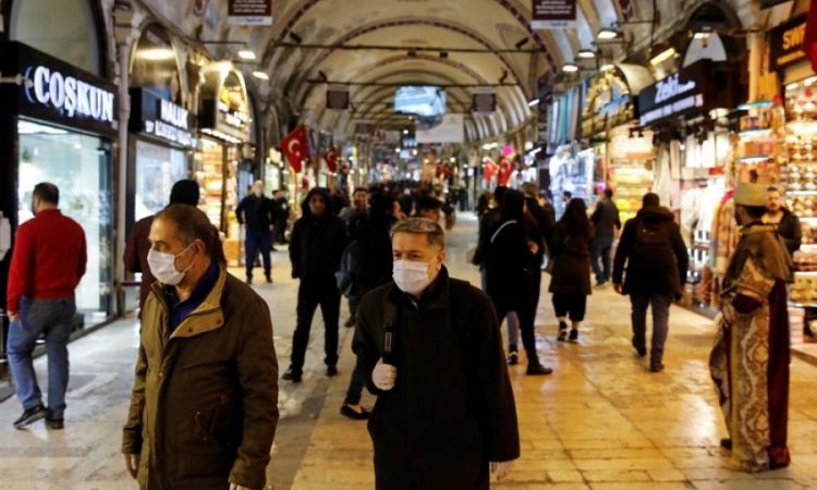 KORONAVIRUSI/ Mbi 356 viktima në Turqi dhe afro 20 mijë të infektuar, Stambolli drejt kufizimit të plotë