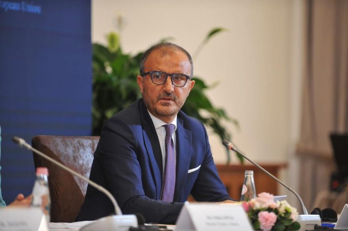 KE 180 MILIONË EURO PËR SHQIPËRINË/ Soreca: Do të jenë në formë kredie, ndihmë për të mbrojtur qytetarët dhe ekonominë