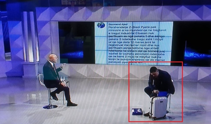 BATUTAT/ Ahmetaj shkon në emision me valixhe, Fevziu: Vetëm po ke lekë hape