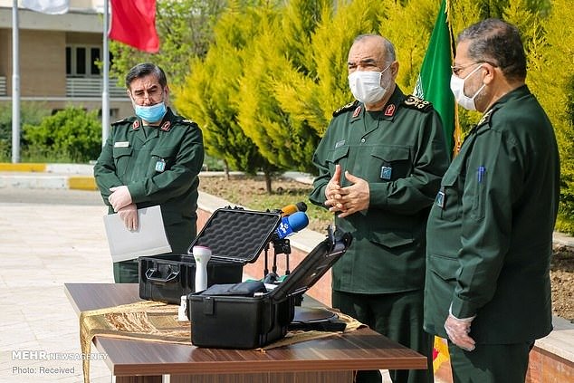 NGA 100 METRA LARGËSI/ Irani shpik pajisjen që zbulon kush është i infektuar me koronavirus