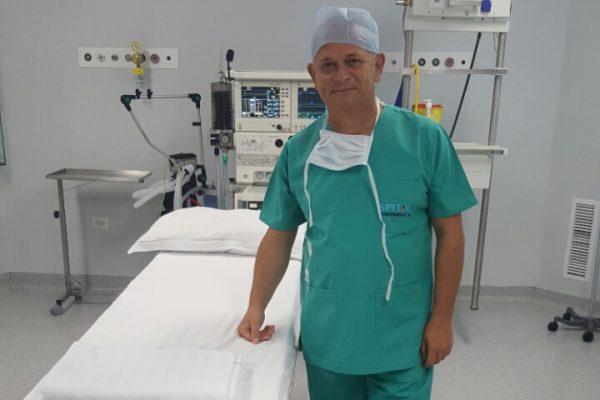 “SHQIPËRIA E KALOI NË SHKURT”/ Mjeku Xhepa mendon ndryshe: Ti japim fund karantinës