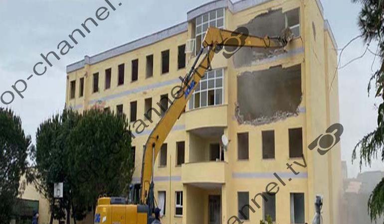 TËRMETI I 26 NËNTORIT/ Në Shijak shemben 3 shkolla, nis procesi rindërtimit (FOTO)