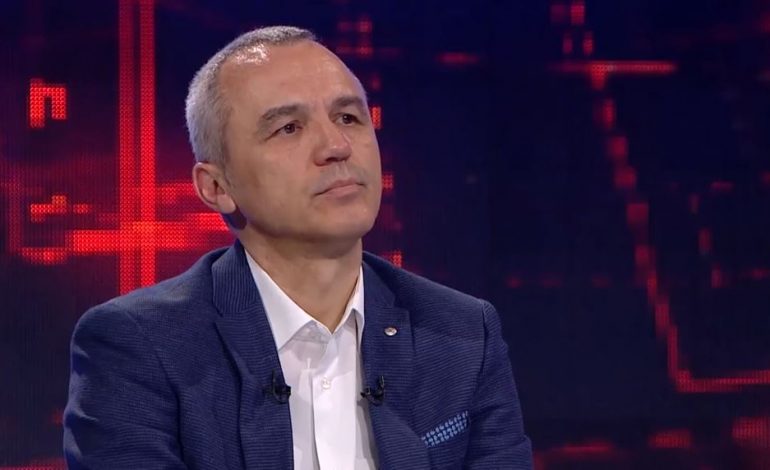 SI PËRGJIGJET MJEKU HARXHI/ A jemi me fat që kemi bërë vaksinën kundër tuberkulozit? (VIDEO)