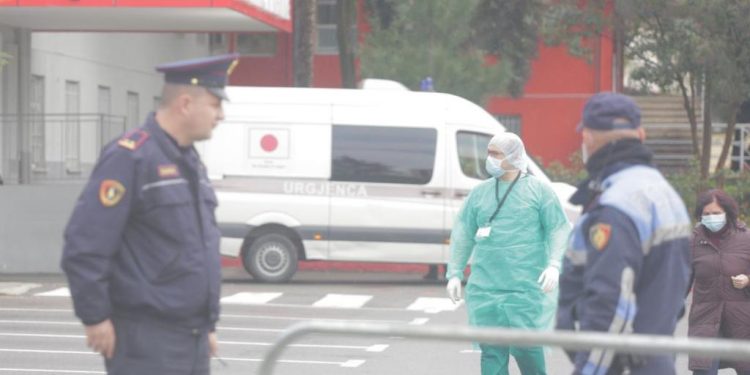 KRUJA KTHEHET NË VATËR E “NXEHTË”/ 27 raste të reja vetëm në 2 ditë, 92 të infektuar në total