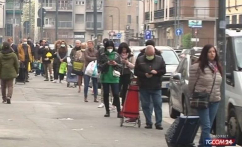 KORONAVIRUSI/ Rrihet kryebashkiaku italian: Iu kërkoi qytetarëve të respektojnë distancën