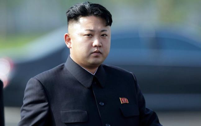MUNGOI NË CEREMONITË PËR DITËLINDJEN E TIJ/ CNN: Kim Jong- Un në rrezik të madh pasi ka kryer një operacion
